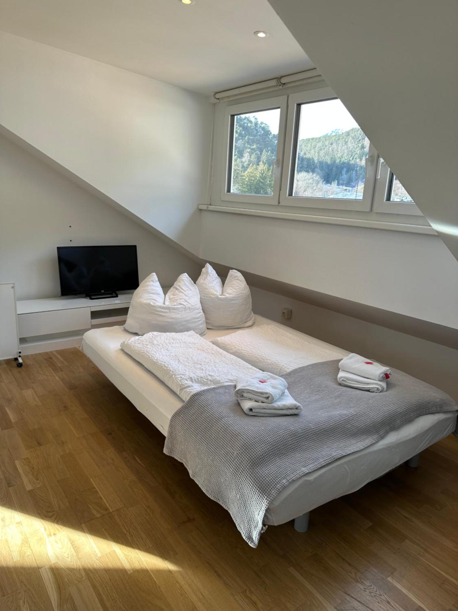 Ferienwohnungen Loft In Тельфс Экстерьер фото